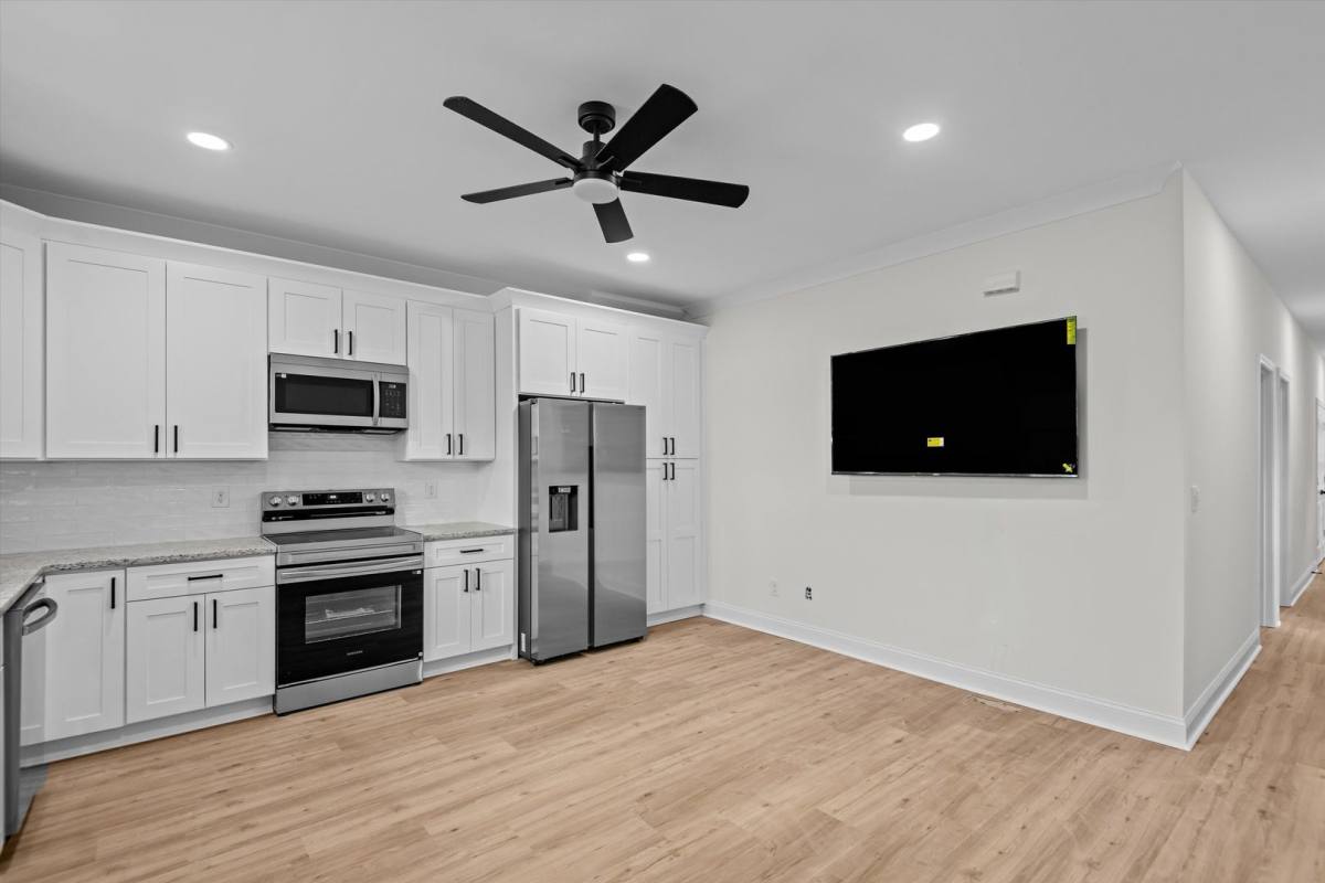 Apartment for rent at 1318 House St, Columbia, SC 29203