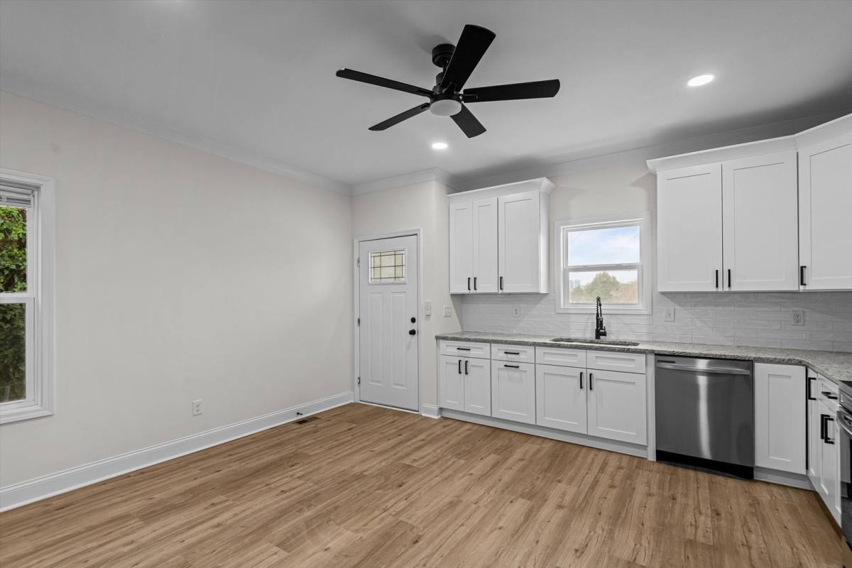 Apartment for rent at 1318 House St, Columbia, SC 29203