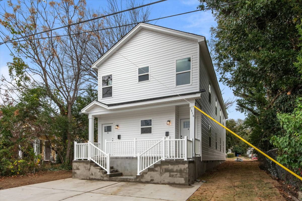 Apartment for rent at 1318 House St, Columbia, SC 29203
