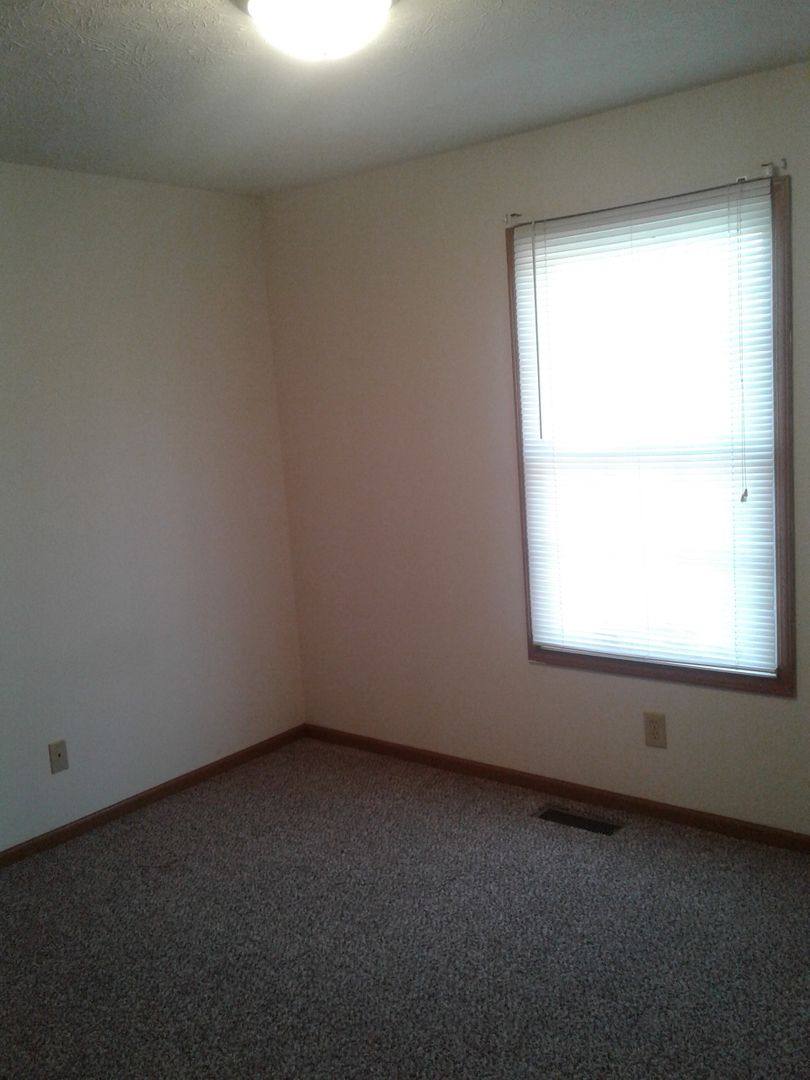 Apartment for rent at 405 Brunswick Dr, Lafayette, IN 47909