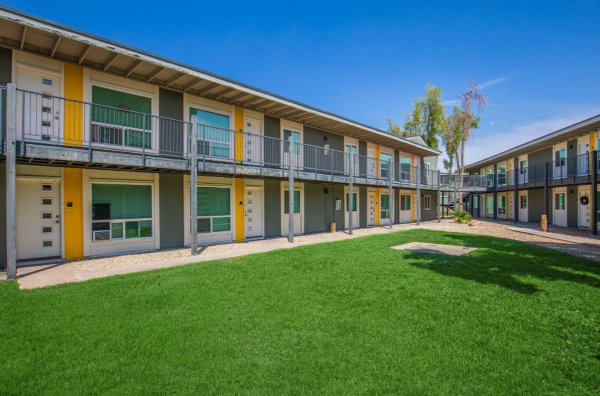 Apartment for rent at 2928 E Osborn Rd, Phoenix, AZ 85016