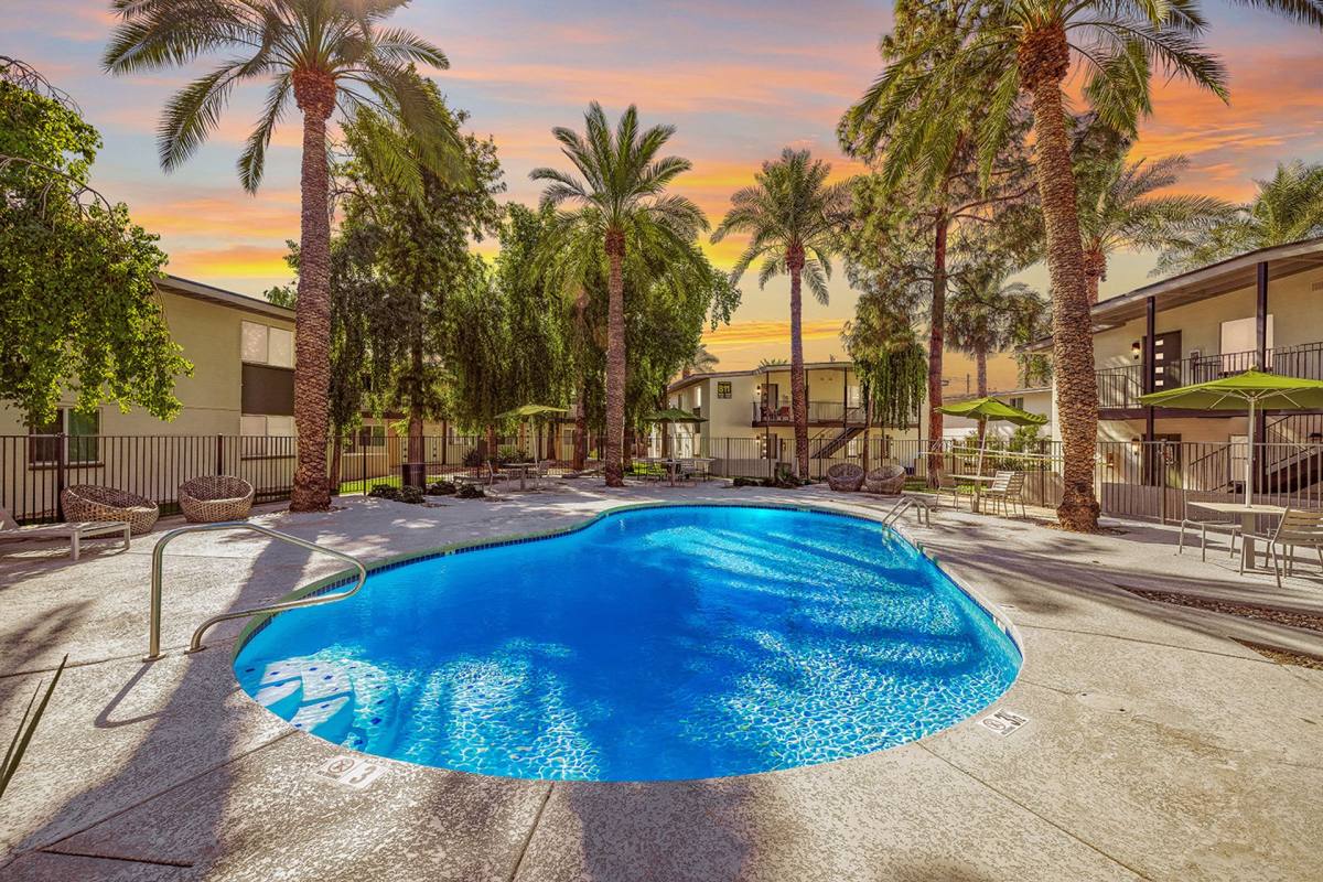 Apartment for rent at 2928 E Osborn Rd, Phoenix, AZ 85016
