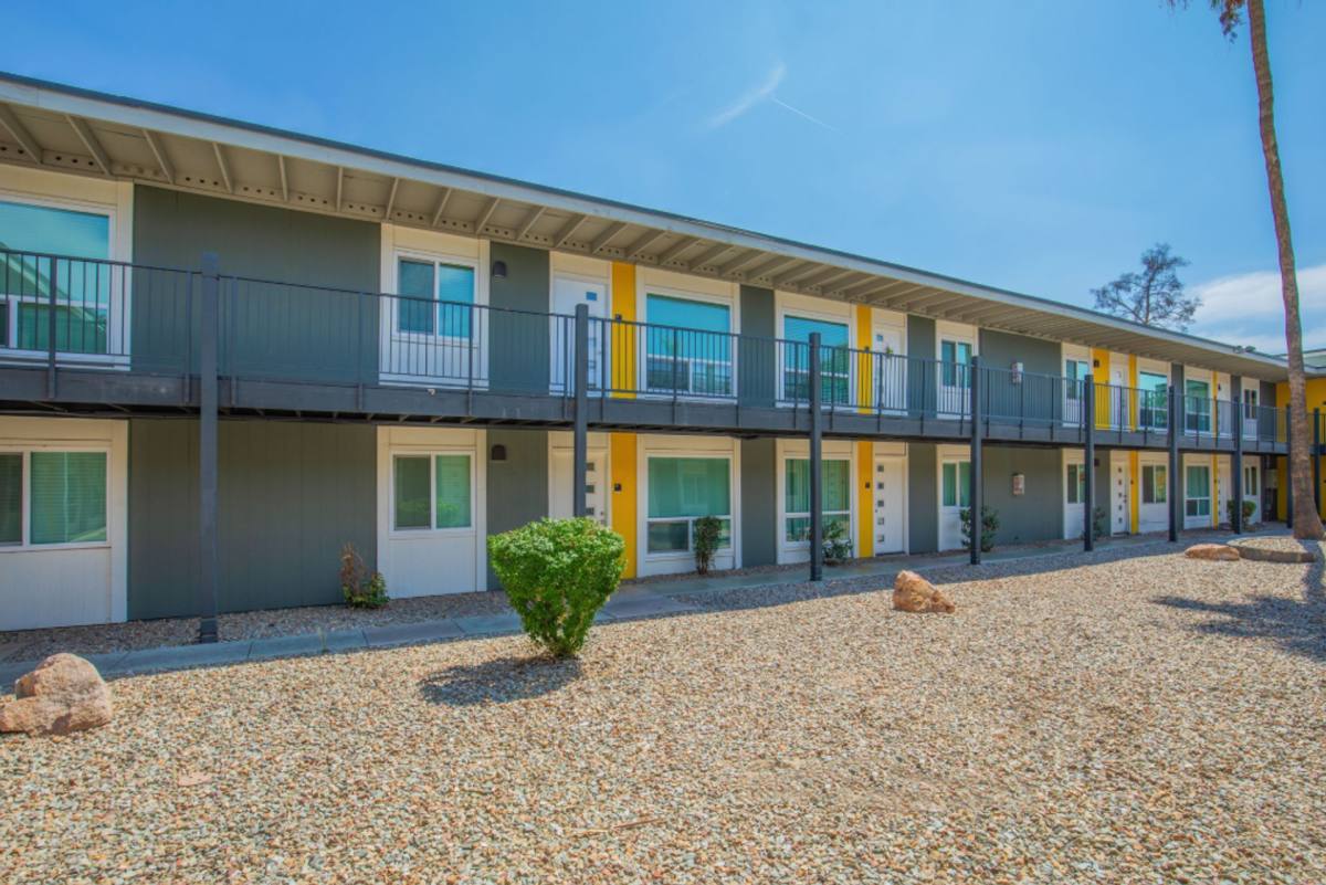 Apartment for rent at 2928 E Osborn Rd, Phoenix, AZ 85016