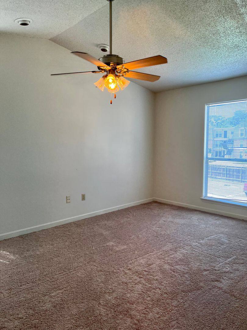 Condo for rent at 5107 Nicholson Dr, Baton Rouge, LA 70820