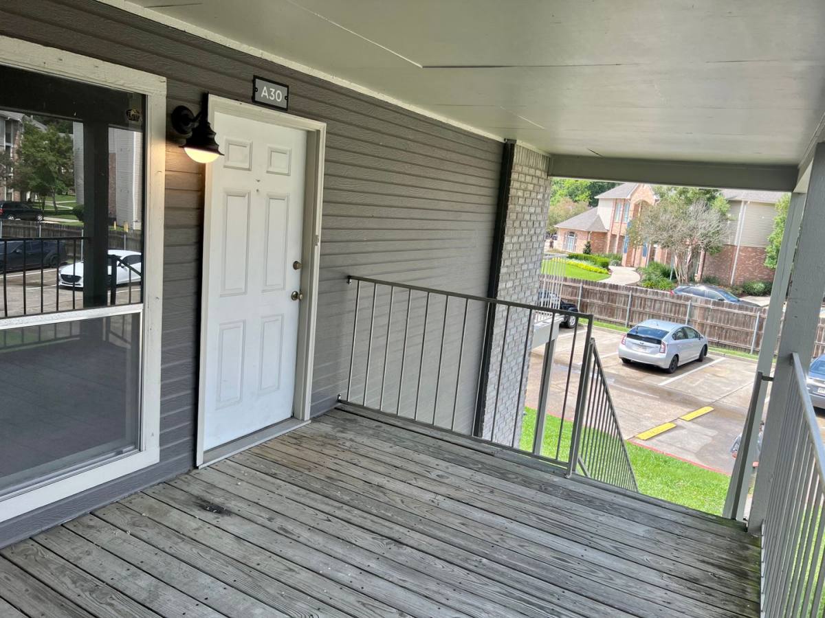 Condo for rent at 5107 Nicholson Dr, Baton Rouge, LA 70820