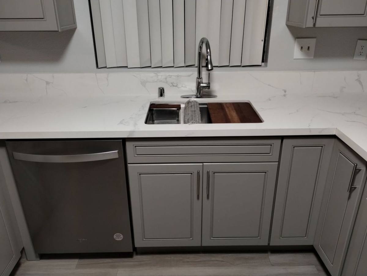 Apartment for rent at 729 E Grand Ave, San Gabriel, CA 91776