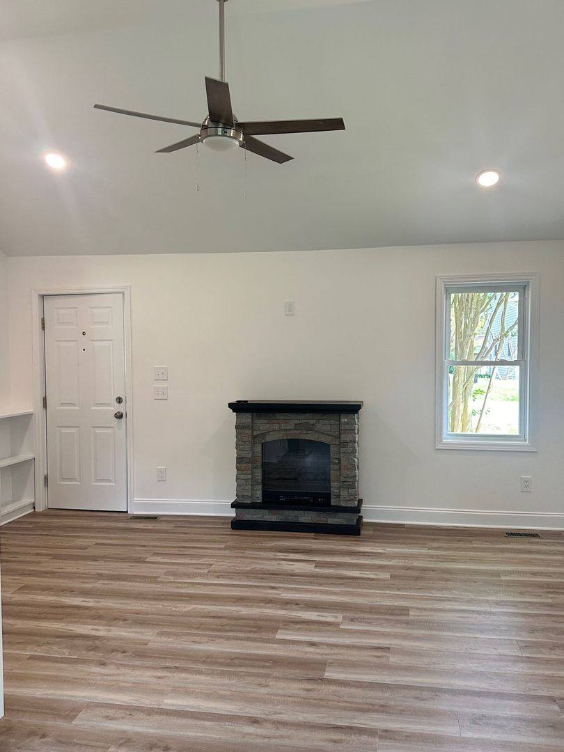 House for rent at 1915 Wells Dr, Powell, TN 37849