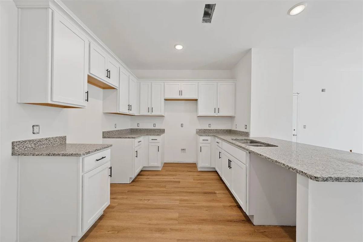 Apartment for rent at 355 Hillview Mills Blvd, Bowling Green, KY 42101