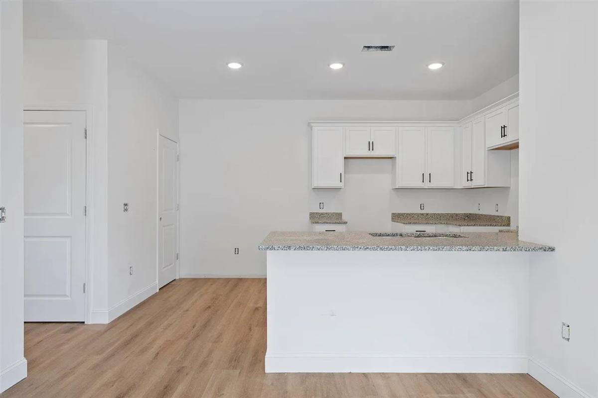 Apartment for rent at 355 Hillview Mills Blvd, Bowling Green, KY 42101