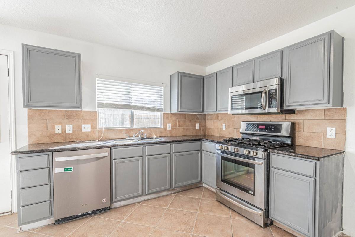 House for rent at 19507 Narcissus Brook Lane, Cypress, TX 77433