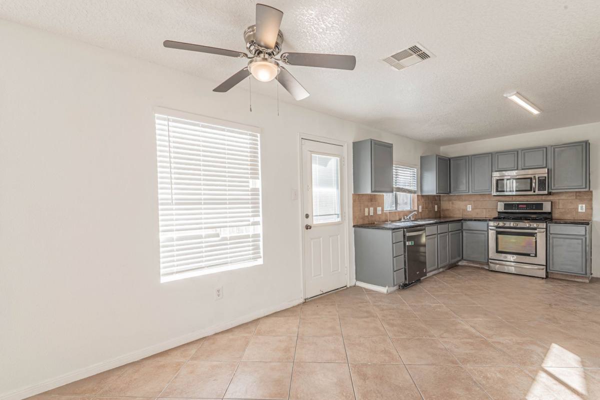 House for rent at 19507 Narcissus Brook Lane, Cypress, TX 77433