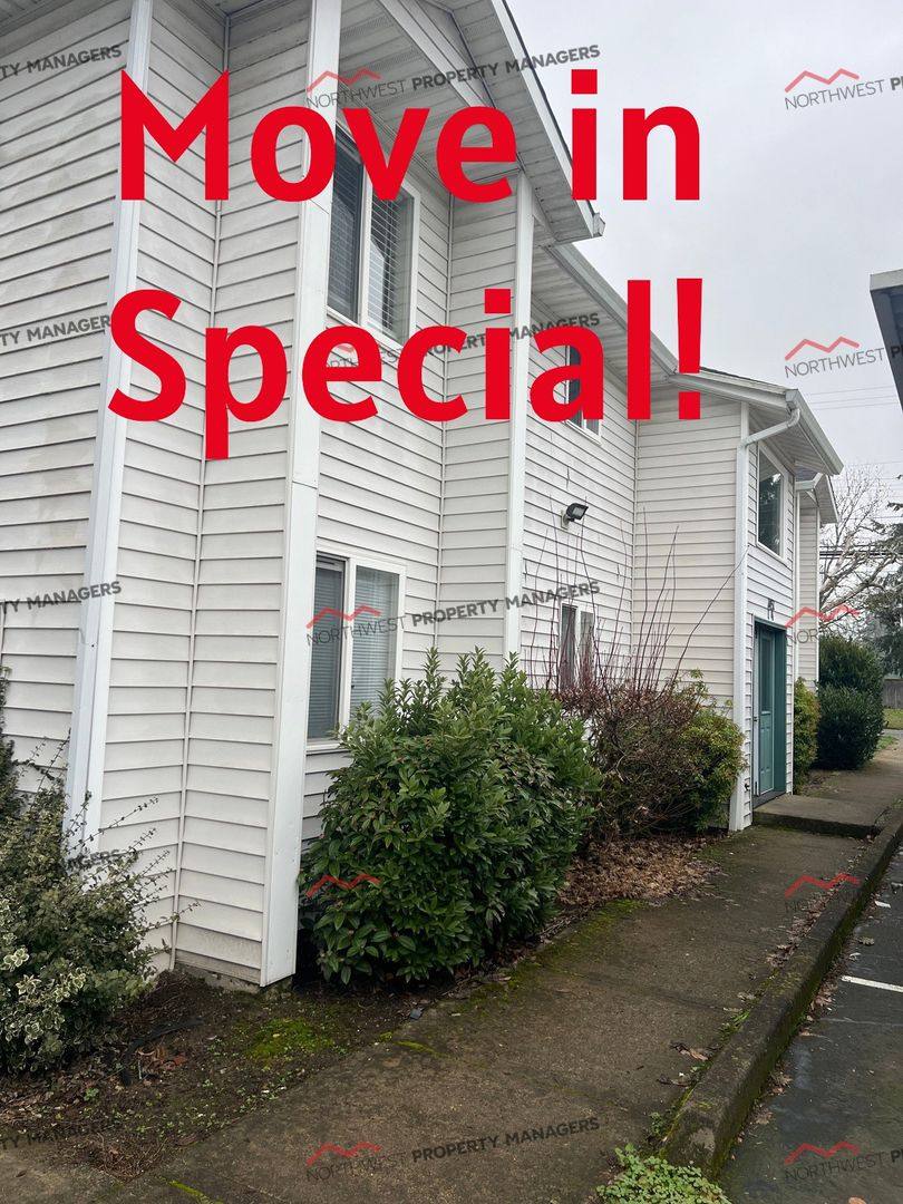 Apartment for rent at 1451-1455-1459 N Goerig St, Woodland, WA 98674
