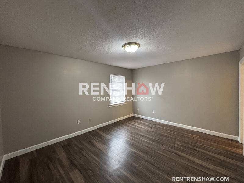 Apartment for rent at 3212 Thirteen Colony Mall 4B, Memphis, TN 38115