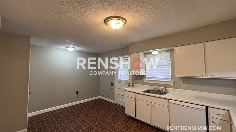 Apartment for rent at 3212 Thirteen Colony Mall 4B, Memphis, TN 38115