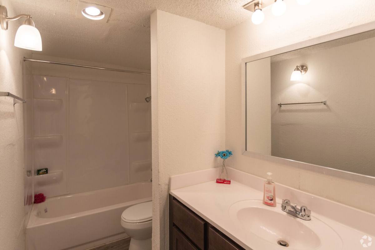 Apartment for rent at 2119 SW 39th St, Oklahoma City, OK 73119