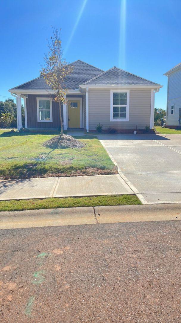 Apartment for rent at 8699 White Horse Rd, Greenville, SC 29617