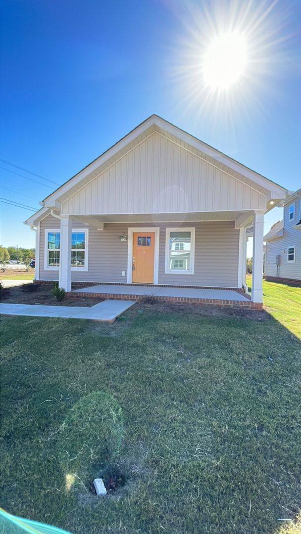 Apartment for rent at 8699 White Horse Rd, Greenville, SC 29617