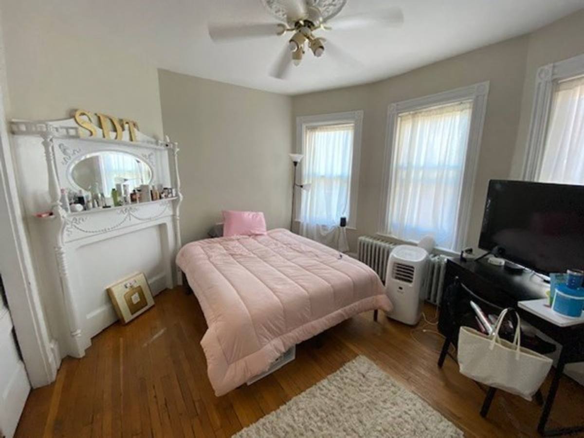 House for rent at 122 2 Calumut St, Roxbury Crossing, MA 02120