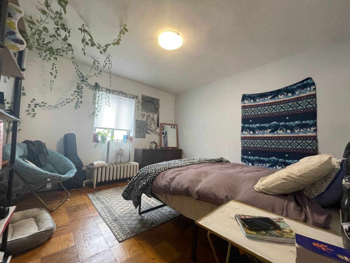 Apartment for rent at 3553 N Oakland Ave, Milwaukee, WI 53211