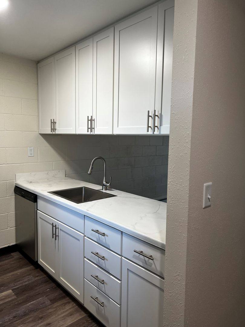 Apartment for rent at 24 S Ewing St, Helena, MT 59601
