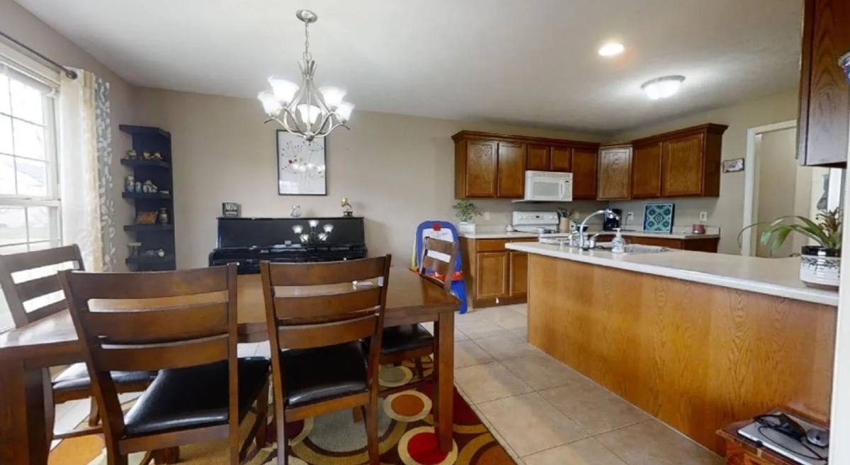 House for rent at 206 Gentian St, Savoy, IL 61874