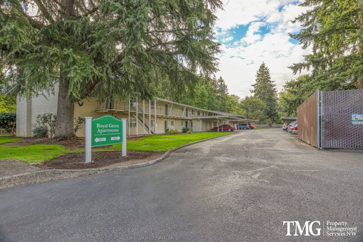 Apartment for rent at 3811 NE Royal View Ave, Vancouver, WA 98662