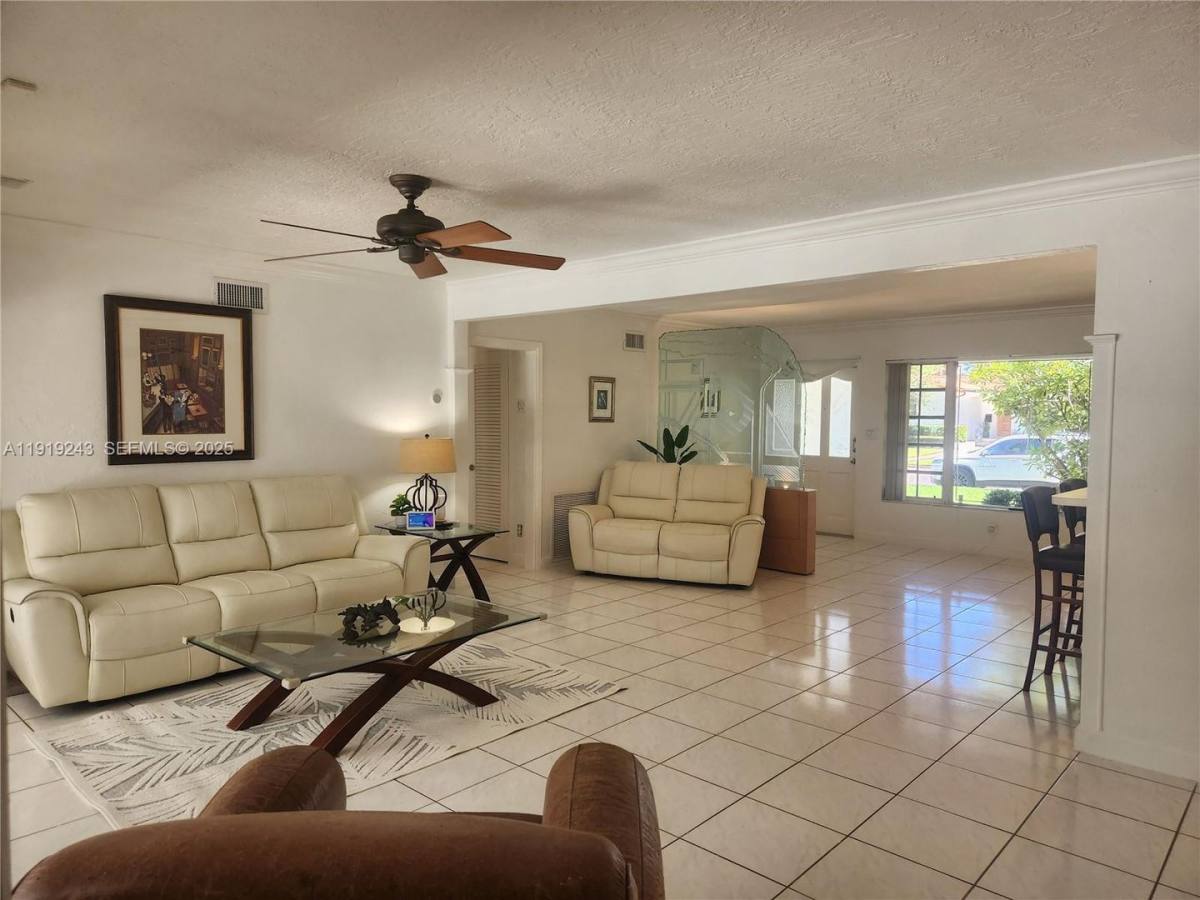 House for rent at 1229 Jefferson St, Hollywood, FL 33019
