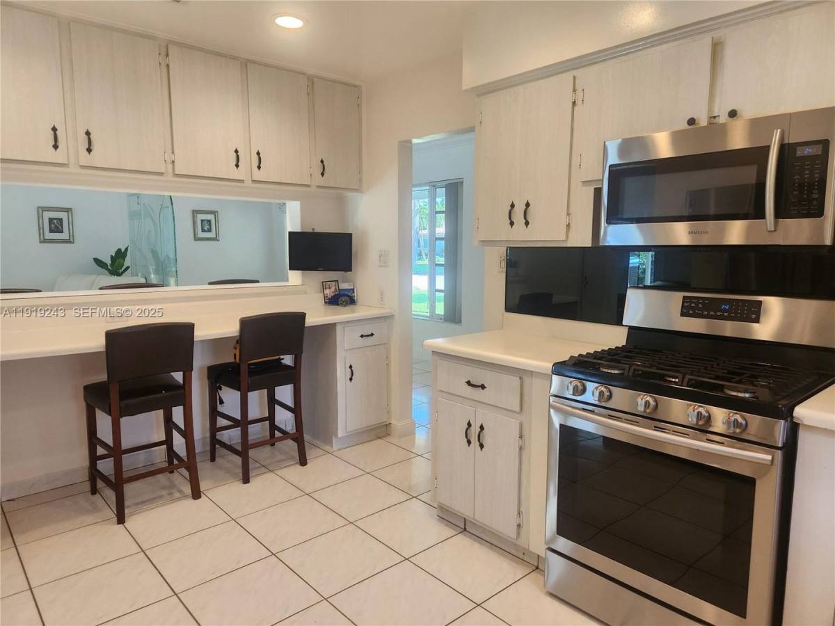 House for rent at 1229 Jefferson St, Hollywood, FL 33019
