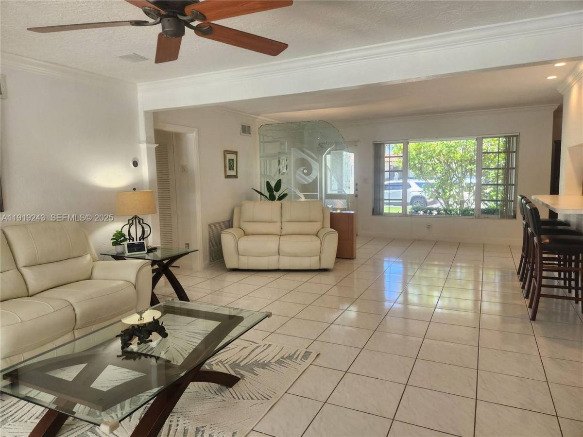 House for rent at 1229 Jefferson St, Hollywood, FL 33019