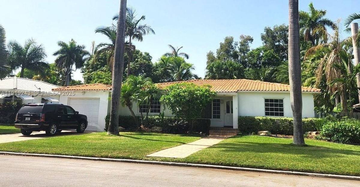 House for rent at 1229 Jefferson St, Hollywood, FL 33019