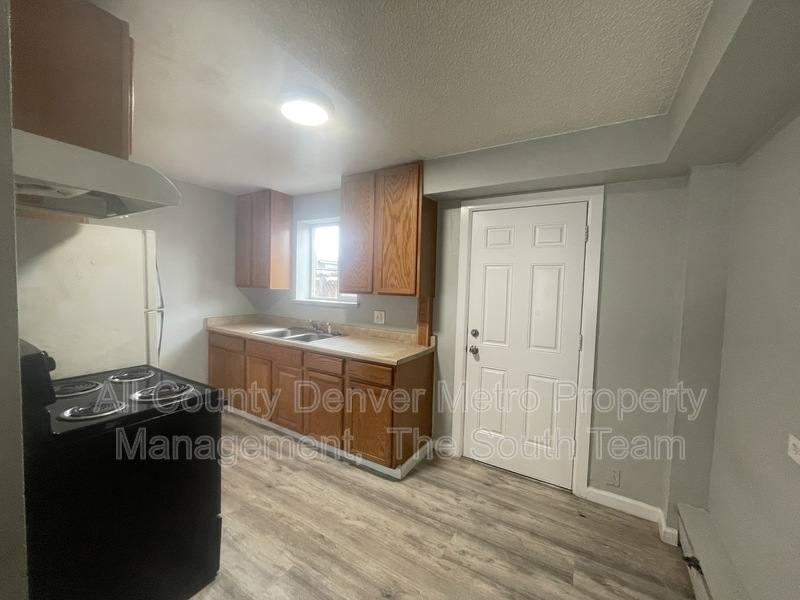 Apartment for rent at 1627 Alton St, Aurora, CO 80010