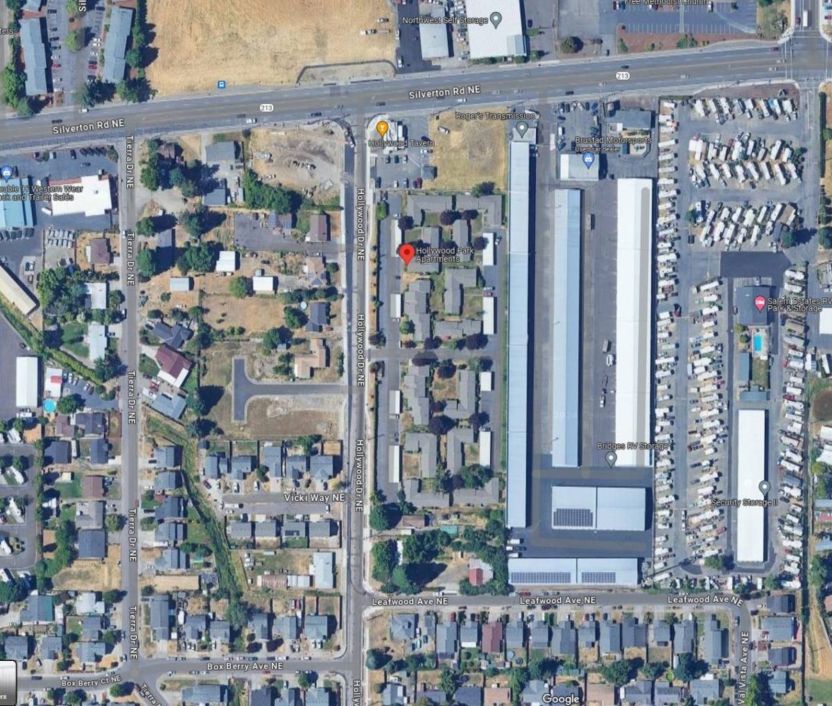 Apartment for rent at 3300 Hollywood Dr, NE, Salem, OR 97305