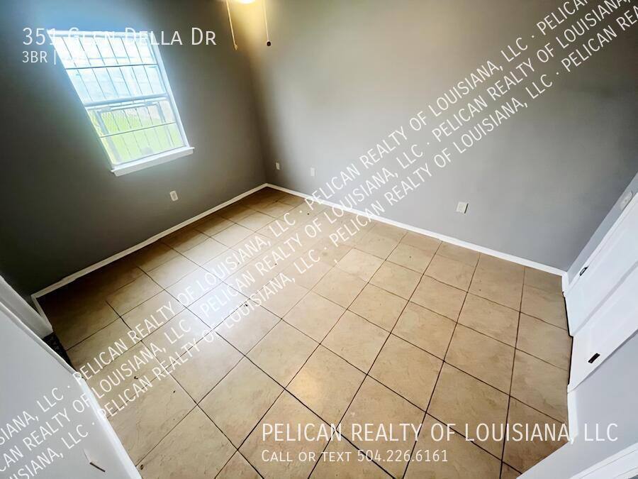 House for rent at 351 Glen Della Dr, Westwego, LA 70094