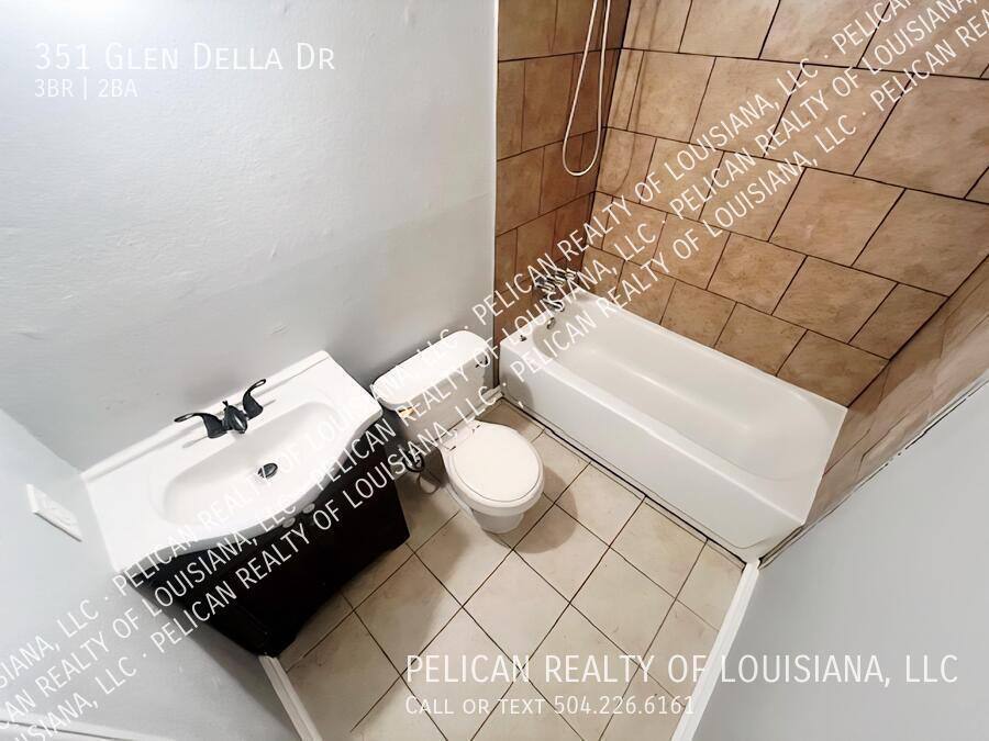 House for rent at 351 Glen Della Dr, Westwego, LA 70094