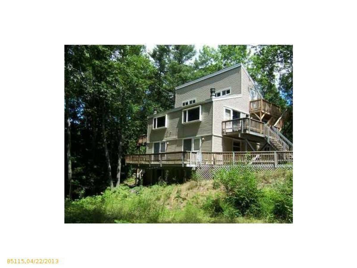 Apartment for rent at 10 Renshaw Dr, Bath, ME 04530
