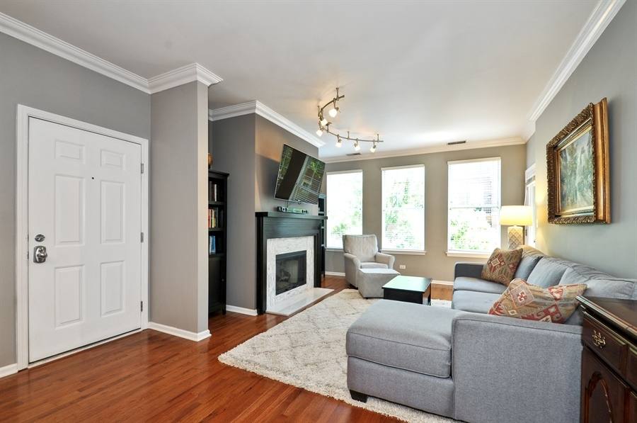 Condo for rent at 301 W Scott St #204, Chicago, IL 60610