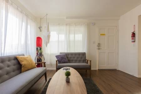 Townhouse for rent at 1647 1 2 Cortez St, Los Angeles, CA 90026