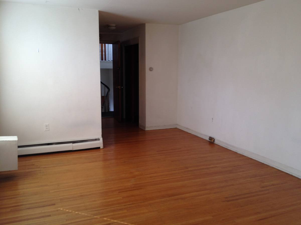 Apartment for rent at 429 S 8th St #3R, Philadelphia, PA 19147