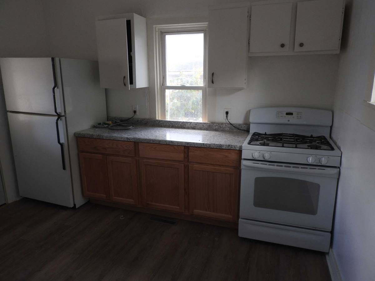 Apartment for rent at 827 Fulton St W #1R, Grand Rapids, MI 49504