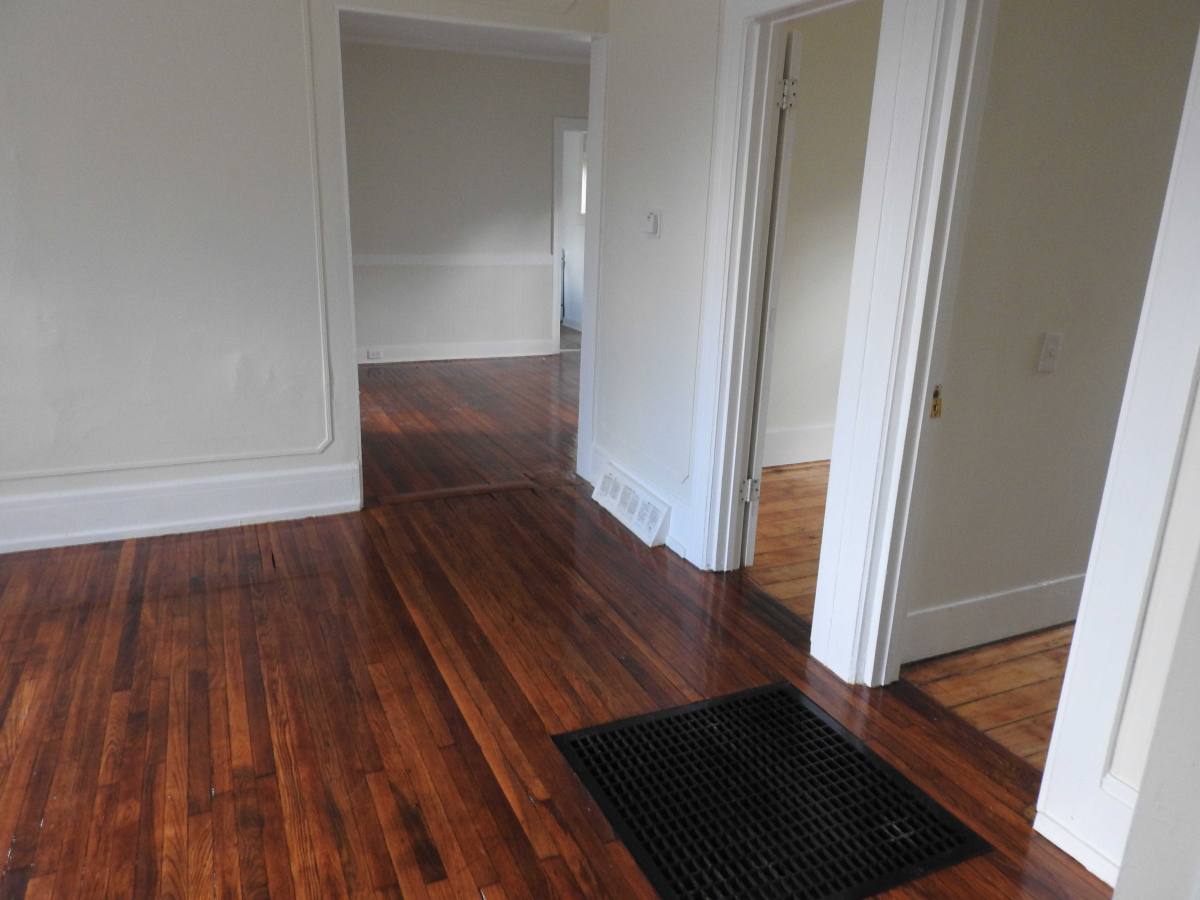 Apartment for rent at 827 Fulton St W #1R, Grand Rapids, MI 49504