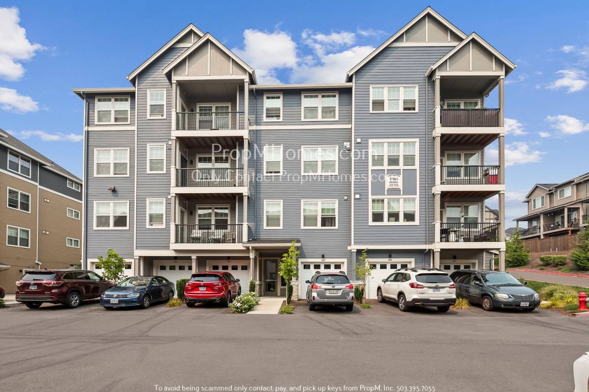 Apartment for rent at 17149 SW Snowdale St, Beaverton, OR 97007