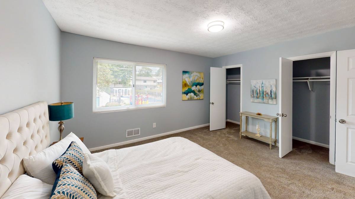 Apartment for rent at 2800 Camp Creek Parkway, Atlanta, GA 30337
