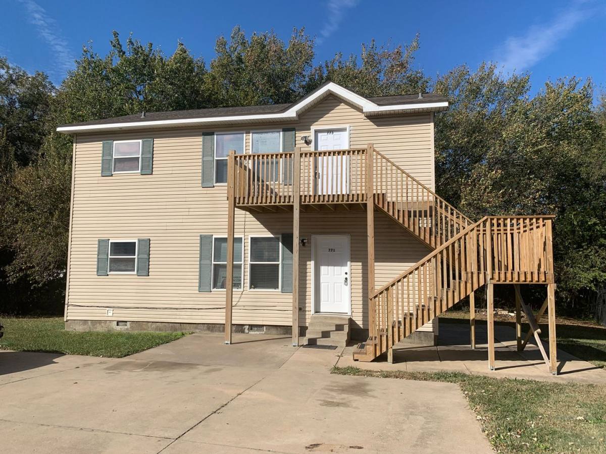 Apartment for rent at 773 Hilltop Dr, Claremore, OK 74017