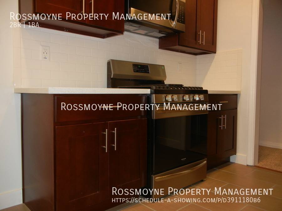 Apartment for rent at 516 E Palmer Ave #A, Glendale, CA 91205