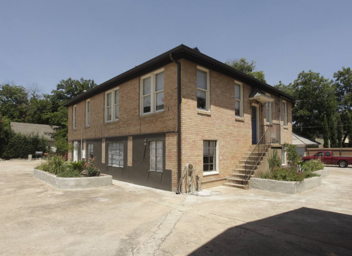 Apartment for rent at 1708 Enfield Rd, Austin, TX 78703