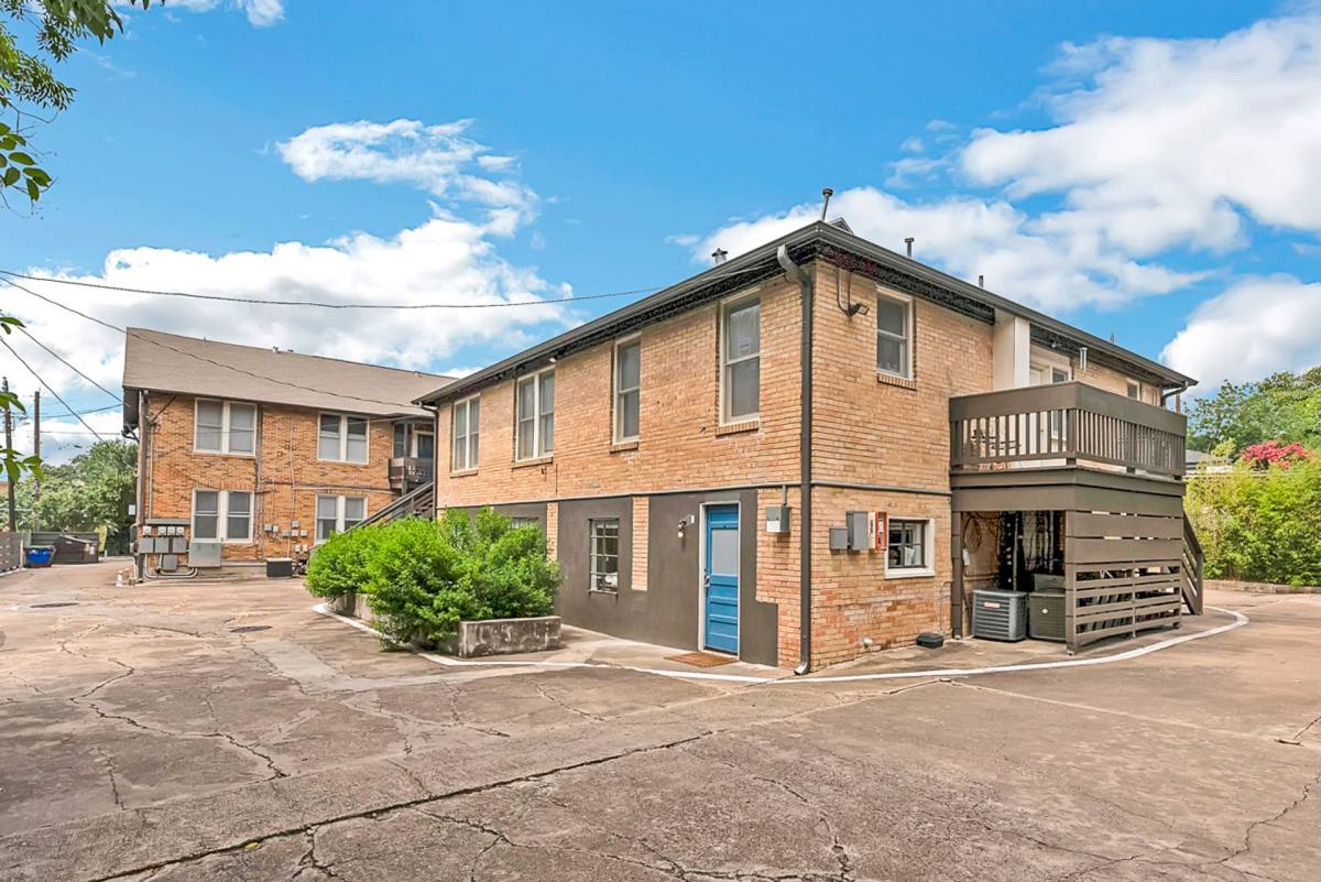Apartment for rent at 1708 Enfield Rd, Austin, TX 78703