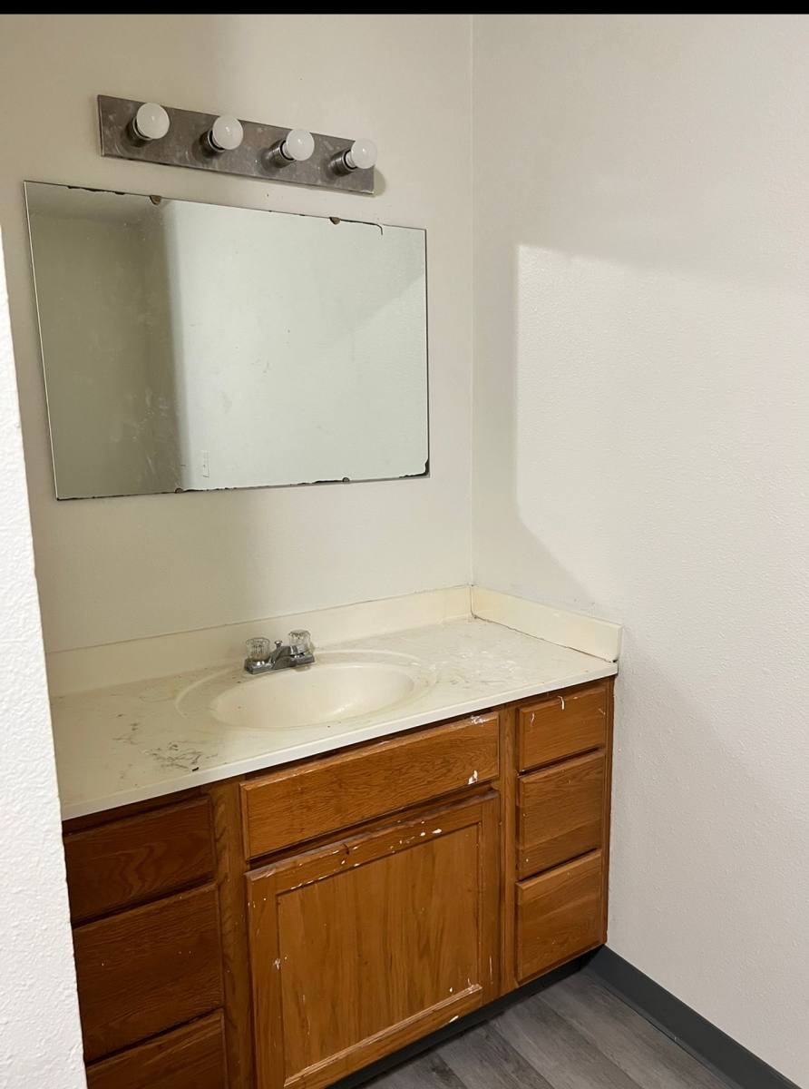 Townhouse for rent at 2010 10th St, Coralville, IA 52241