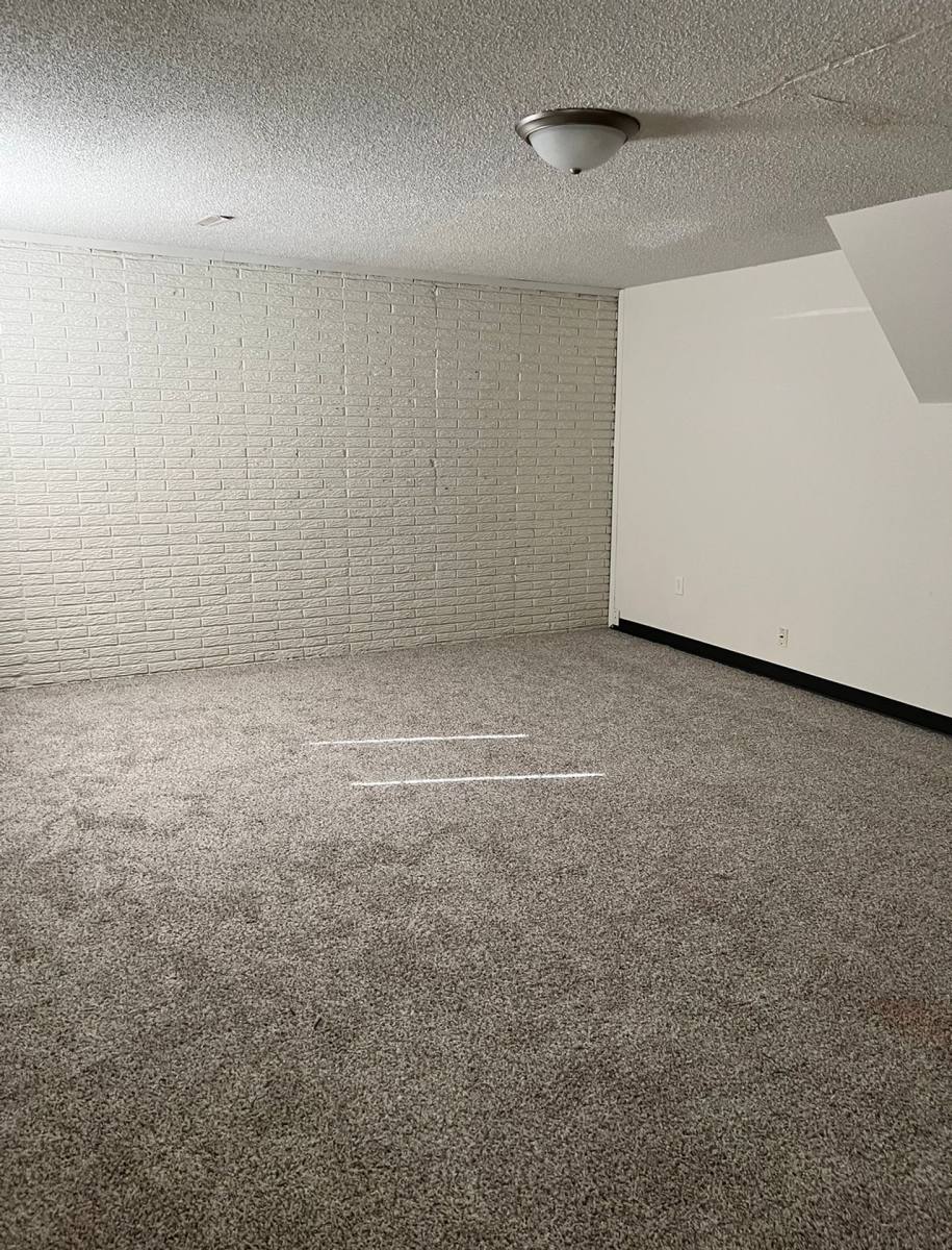 Townhouse for rent at 2010 10th St, Coralville, IA 52241