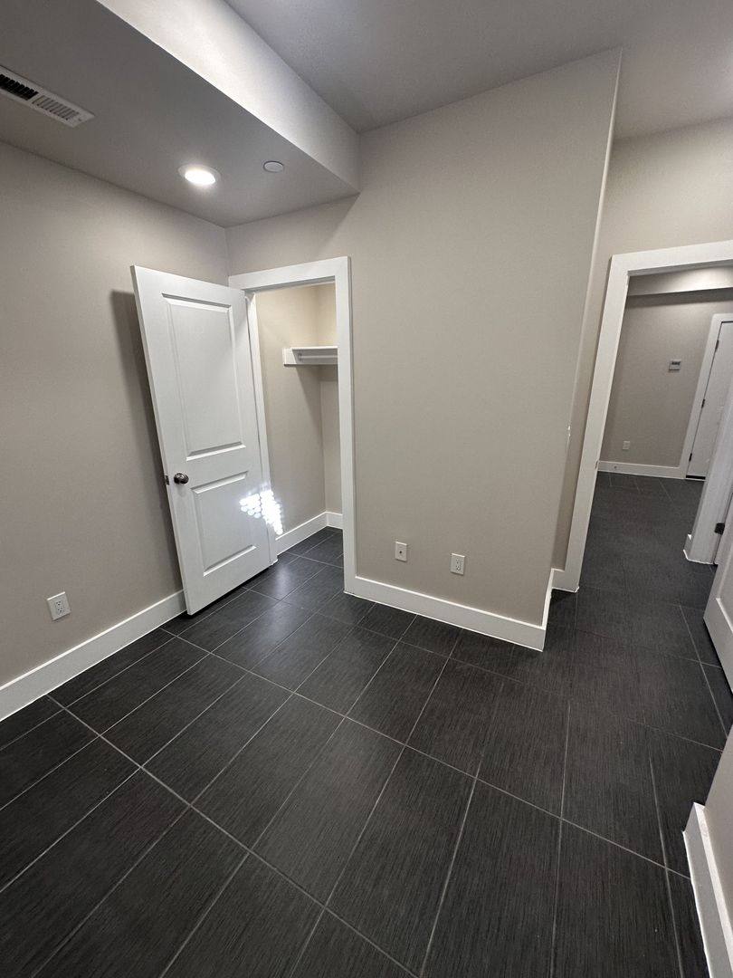 Apartment for rent at 721 16th St NE, Washington, DC 20002