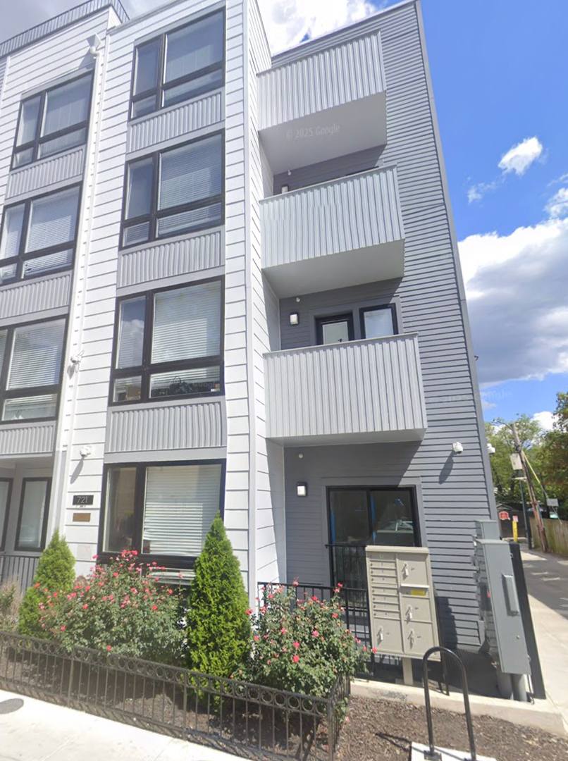 Apartment for rent at 721 16th St NE, Washington, DC 20002